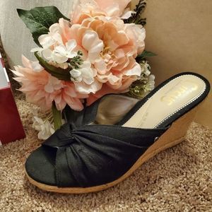 NWT Circus Black Bea Espadrilles